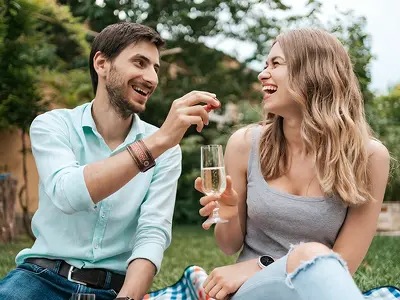 Things to Do on a Date With an Escort